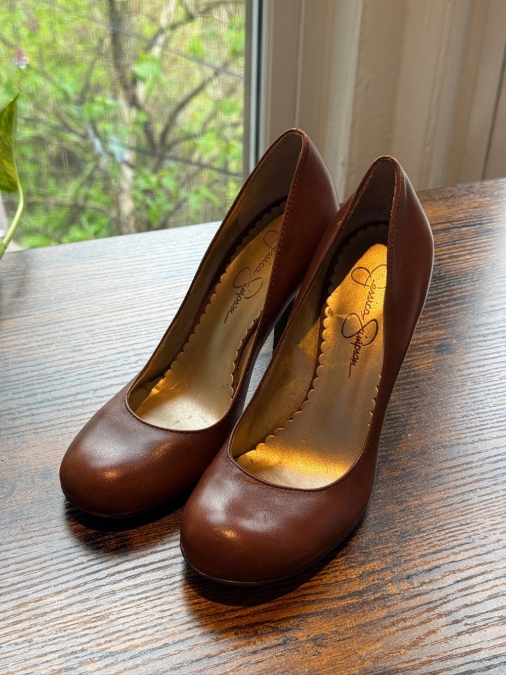 Jessica Simpson Round Toe Heels